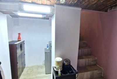 Casa  - zona  centrala - gradina proprie - 7