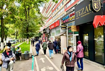 Spatiu comercial 65 mp Sos. Giurgiului, chirie 2600 euro, zona pietonala - 1
