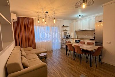 Apartament cu 3 camere semidecomandat, mobilat în Florești