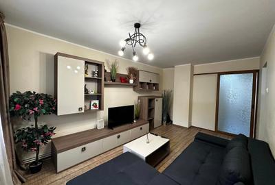 Apartament cu 2 camere, parter, Micro 21, R-uri, mobilat și utilat