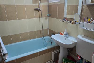 Berceni/Giurgiului/Ap Două camere decomandat, Centrala termica,renovat,totul nou - 19