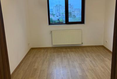 Apartament 2 camere decomandate, etaj 3/3, zona FRUMOASA - 4