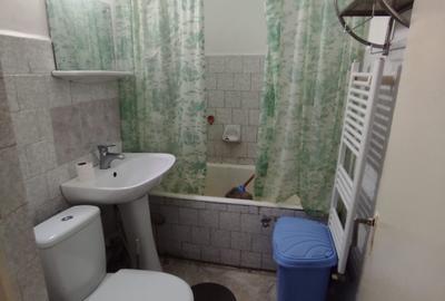 Apartament 2 camere semidecomandatBaza 3