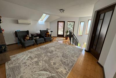 Casa individuala 165 mp utili, 350 mp teren , 2 parcari , Floresti - 11
