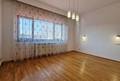 Vila P+1, 6 camere, teren 940mp, Otopeni-23 August - 8