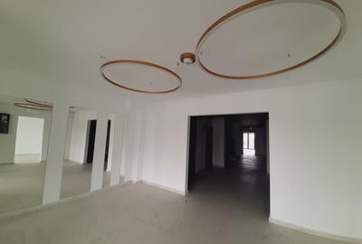 Ansamblu rezidential deosebit, 2 camere, decomandat - 7
