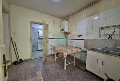 Casa De Mijloc, singur in curte, Brasov - 16
