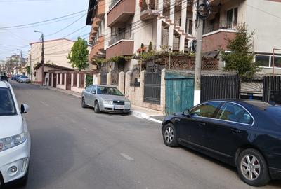 3 corpuri de casa la sol - zona Dacia - 280.000 euro (Cod E6) - 4