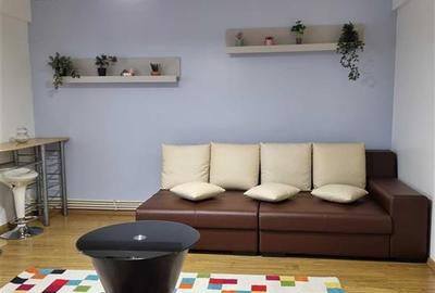 Apartament cu 2 camere semidecomandat, mobilat în Tudor Vladimirescu