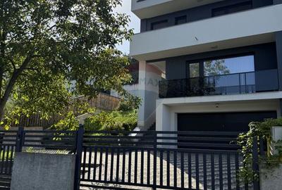 Casa / Vila cu 4 camere de inchiriat - 1