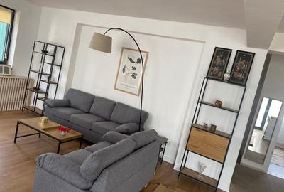 Apartament cu 3 camere decomandat, mobilat în Aviației