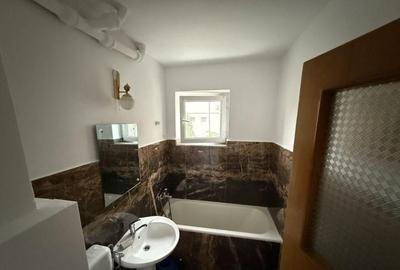 40019  Apartament 2 camere Tomis 3 - 1