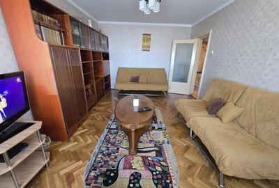 Apartament 3 camere, decomandat, etaj 3/4, mobilat, centrala gaz, termen lung - 15