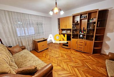 Apartament cu 2 camere decomandat, mobilat în Cetate