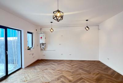 Vanzare Apartament 2 camere+curte 60mp si 2 locuri de parcare - 11