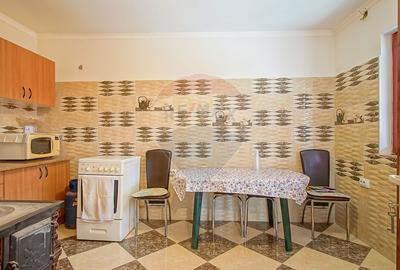 Casă autentică cu teren de 1310 mp, liniște și acces rapid către oraș - 14