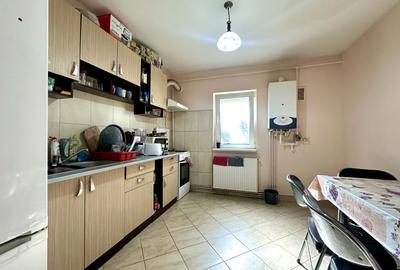 De Inchiriat, Apartament cu 2 camere, 50 mp utili, etaj 2 - 6