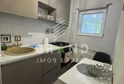 Garsonieră 30 mp | decomandată | modernă | balcon închis | P-ța Cipariu - 12