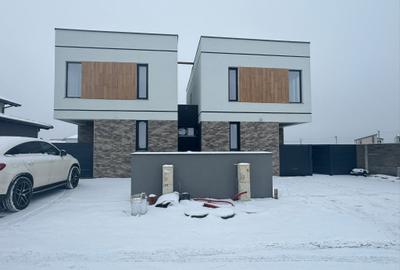 Duplex cu 3 camere în Moșnița Nouă