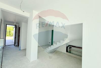Vilă modernă de vânzare | 5 camere | Dumbrava Vlăsiei | Teren 750 mp - 9