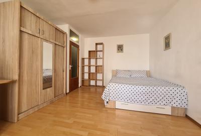 Garsonieră decomandată, mobilată în Nerva Traian