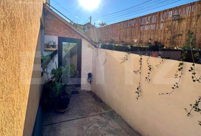 Apartament de 2 camere, 65mp, curte, loc de parcare, zona Rediu - 7