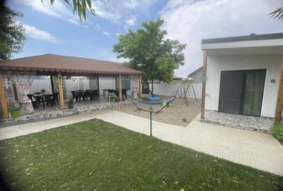 Colt de Rai in Corbu - Business la Cheie - 8 Casute Individuale si Teren de 1247 - 16