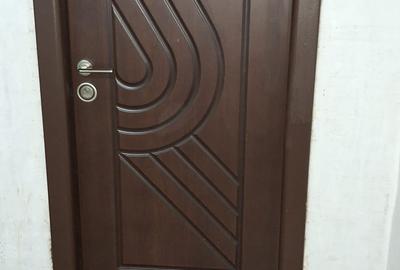 Ap. 3 camere , decomandat,  etajul 3/3 ( acoperis nou),  zona Petre Liciu. - 2
