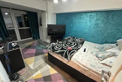 UNIRII ROND Alba Iulia,metrou  Muncii Decebal ,BL STRADAL  Renovat,etaj  3/8 - 8