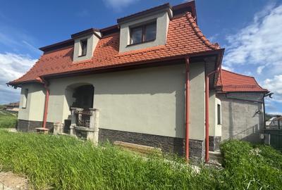 Casa Curte Proprie Zona Centrala - 4