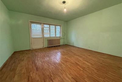 Apartament cu 2 camere decomandat în Elisabetin