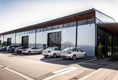 Hala/Depozit-Zona Autostrazii-Curte Betonata/Rampa-350-660-900 mp - 1