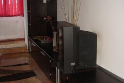 Ofer inchiriere ap 3 camere, ultracentral, 500 euro