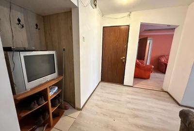 Apartament 4 camere zona Fizicienilor cu balcon