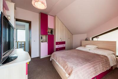 De vanzare stil de viata exclusivist in casa de lemn tip canadian - Primaverii - 20