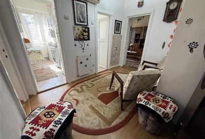 Aleea Parcului - etajul 1 - decomandat - 6