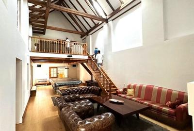 Oportunitate de investitie| Casa saseasca| Teren 1012 mp | Cristian - 1