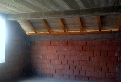 Spațiu. Construcție solidă. Confort real. - 46