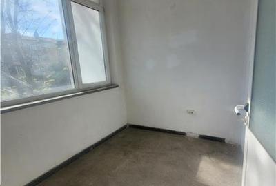 Spatiu Comercial, Etaj 1, 300 mp - Agigea Zona Centrala, Foarte Vizibil și - 7