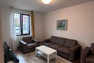 Apartament cu 2 camere semidecomandat, mobilat în Dorobanți