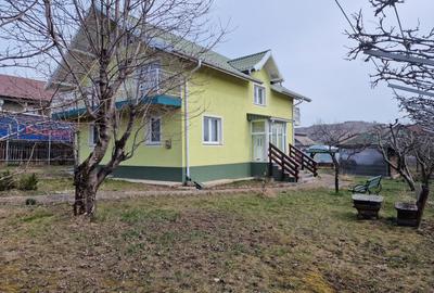 De vanzare casă în Burdujeni , aleea Dumbrăvii , Suceava - 2