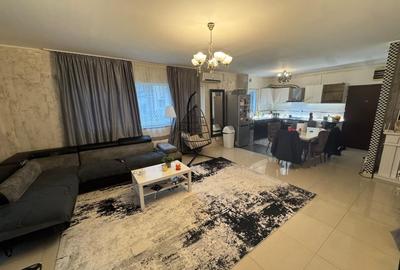 Apartament cu 4 camere în Băneasa