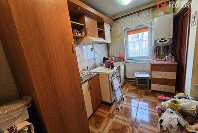 Apartament cu 3 camere, decomandat cu vedere pe 3 parti - zona Miorita - 3