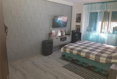 2 camere, decomandat, parter cu balcon, Mobilat si Utilat, Dorobantilor - 2