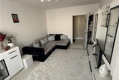Apartament 2 Camere Luminos Etaj 1 Renovat Mobilat Utilat Loc Parcare - 3