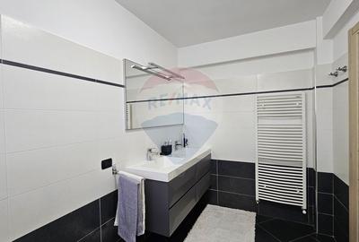 Casă / Vilă de lux cu 8 camere de vânzare in Obcini, Suceava - 26