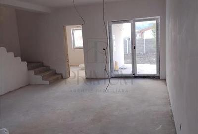 Duplex toate utilitatile - zona excelenta - personalizare interioara - 6