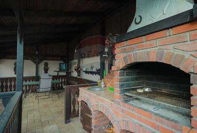 Casă 5 camere cu garaj, 230 mp utili, teren 503 mp, Nufărul, Oradea - 28
