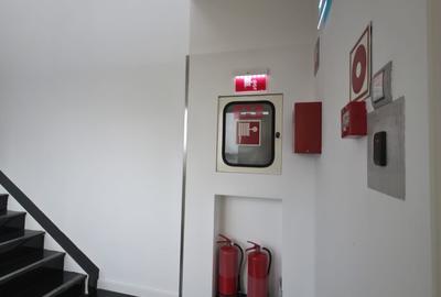 Spațiu de Închiriat – 3 Etaje Disponibile, Facilități, Paza - 8