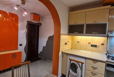 Apartament 2 camere amenajat-mobilat modern la cheie, et.1, central Podgoria- Zo - 4